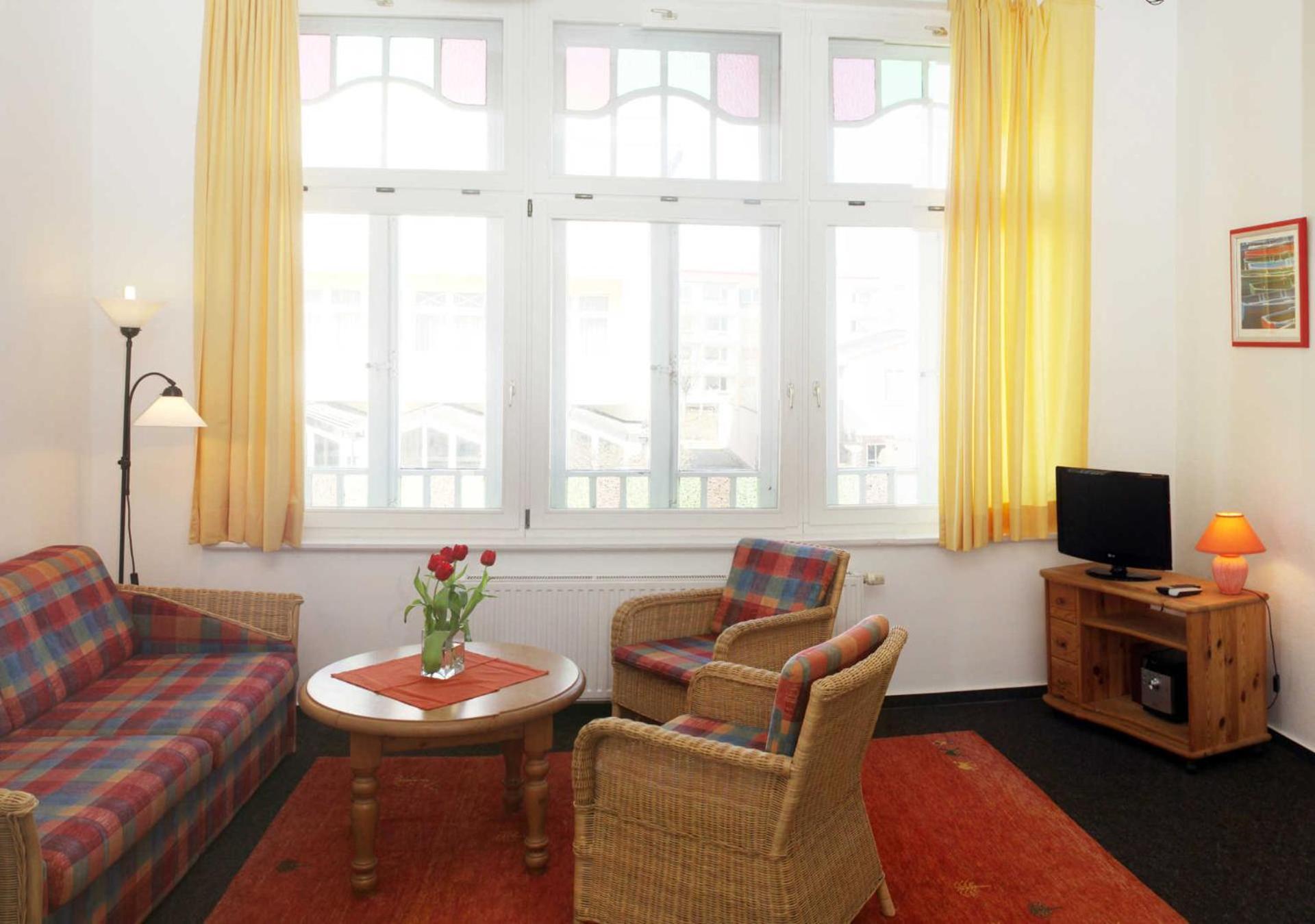Ferienwohnung "Abendrot" In Der Villa Waldfrieden Kuehlungsborn Luaran gambar